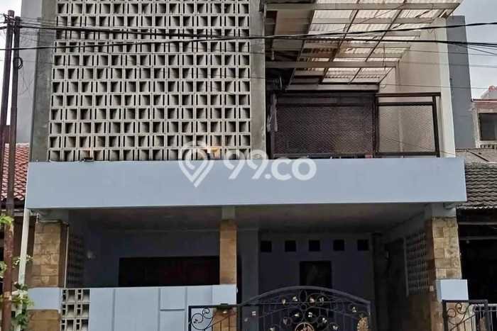 Rumah Minimalis 4 KT di Kayuringin Jaya Bekasi Semi Furnished Rumah Minimalis 4 KT di Kayuringin Jaya Bekasi Semi Furnished