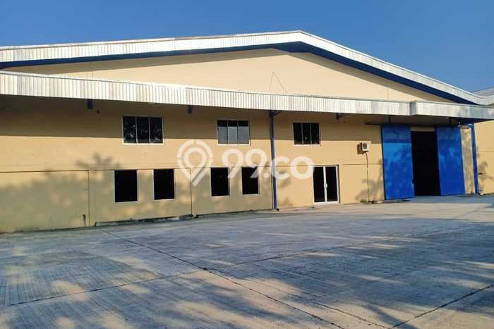 Gudang Lokasi Strategis Kawasan Harapan Jaya, Luas 2500m2m², Siap Usaha Gudang Lokasi Strategis Kawasan Harapan Jaya, Luas 2500m2m², Siap Usaha