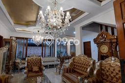 Rumah Mewah LB 450m2 Siap Huni Desain Elegan di harapan indah, Bekasi Rumah Mewah LB 450m2 Siap Huni Desain Elegan di harapan indah, Bekasi