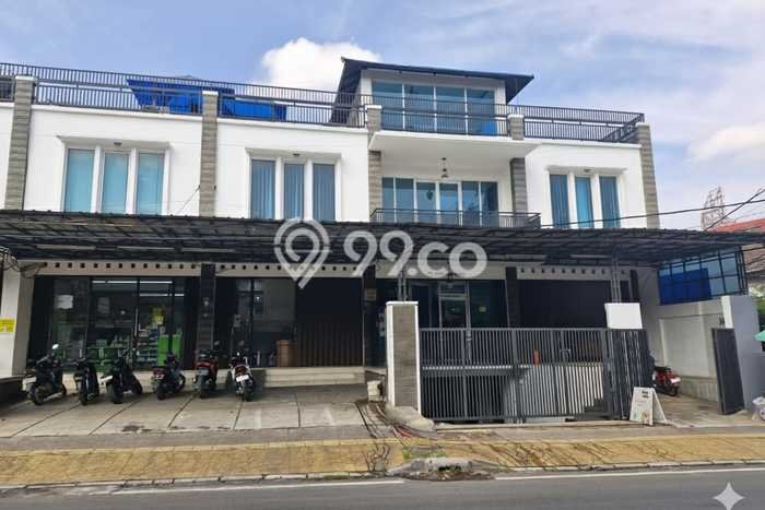 FOR SALE! Ruko di Duren Sawit Jakarta Timur, LT 82m2, LB 200m2 FOR SALE! Ruko di Duren Sawit Jakarta Timur, LT 82m2, LB 200m2