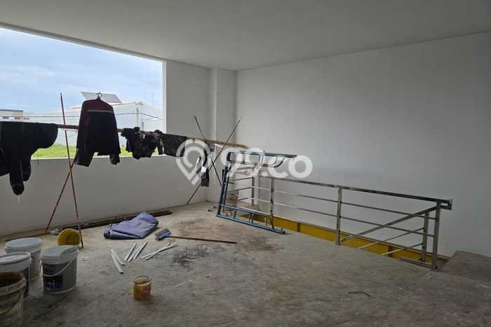 Unit Gudang Disewa Lokasi Tangerang, Tangerang Spesifikasi Luas Bangunan 720m2 Unit Gudang Disewa Lokasi Tangerang, Tangerang Spesifikasi Luas Bangunan 720m2