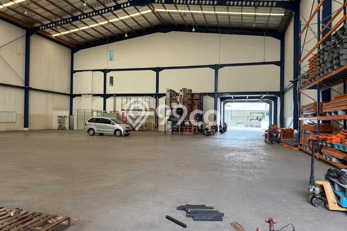 Gudang For Rent di , Luas 720m2m², Lokasi Premium, Siap Bisnis Gudang For Rent di , Luas 720m2m², Lokasi Premium, Siap Bisnis