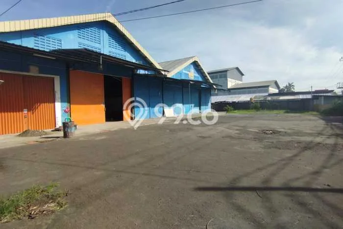 Gudang Komersial Disewakan di Citeureup Bogor Luas 3000m2 Gudang Komersial Disewakan di Citeureup Bogor Luas 3000m2