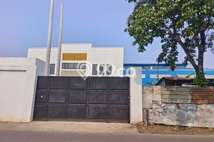Gudang For Rent Kawasan Bekasi, Luas 1300m², Area Premium Gudang For Rent Kawasan Bekasi, Luas 1300m², Area Premium