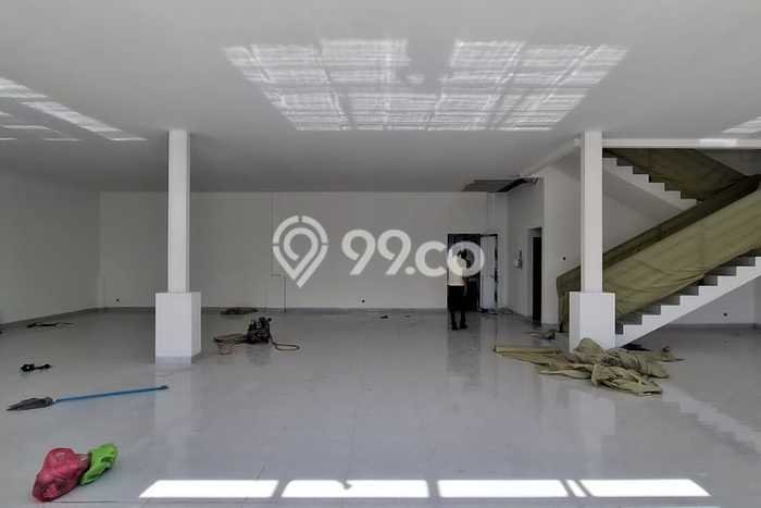 Gudang Area Bisnis di Cikarang, Luas 4095m², Pusat Bisnis Gudang Area Bisnis di Cikarang, Luas 4095m², Pusat Bisnis