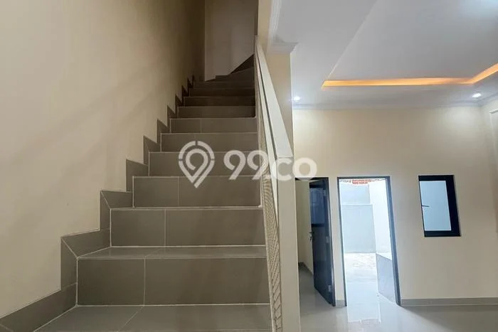 For Sale Rumah 3 Kamar Lokasi Ideal Bagus dan Strategis di Bekasi Utara For Sale Rumah 3 Kamar Lokasi Ideal Bagus dan Strategis di Bekasi Utara