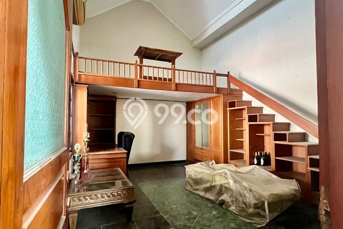 Jarang Ada! Rumah Sewa 5 Kamar Bagus Siap Huni Kemang Pratama Jarang Ada! Rumah Sewa 5 Kamar Bagus Siap Huni Kemang Pratama