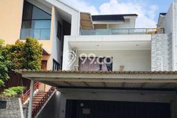 Hunian Mewah LB 650m2 Siap Huni Desain Elegan di Harapan Indah, Bekasi Hunian Mewah LB 650m2 Siap Huni Desain Elegan di Harapan Indah, Bekasi