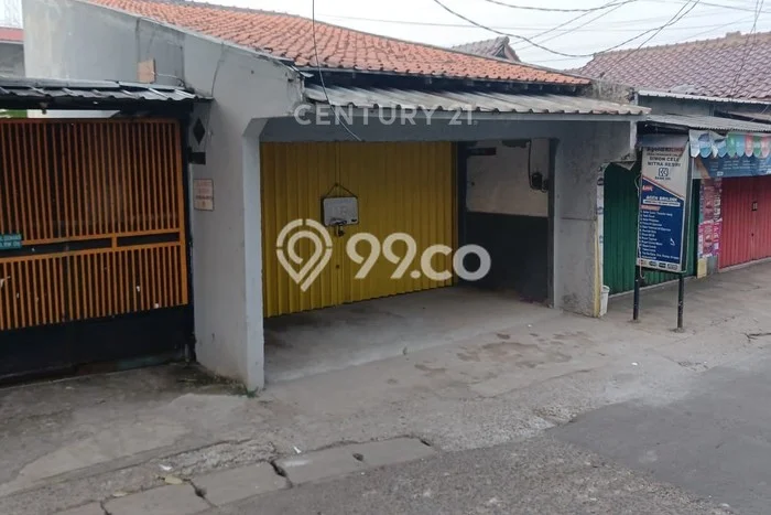 Lokasi Strategis! Dijual Ruko Bisnis di Ciputat, Tangerang Selatan Kondisi Baik Lokasi Strategis! Dijual Ruko Bisnis di Ciputat, Tangerang Selatan Kondisi Baik