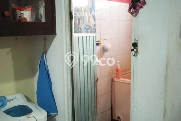 For Sale Rumah 3 Kamar Lokasi Ideal Bagus dan Strategis di Pondok Aren For Sale Rumah 3 Kamar Lokasi Ideal Bagus dan Strategis di Pondok Aren