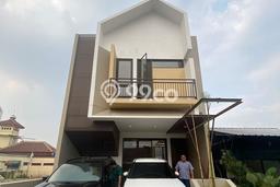 Dijual Rumah Eksklusif 3 KT di Cilangkap, Jakarta Timur Dijual Rumah Eksklusif 3 KT di Cilangkap, Jakarta Timur