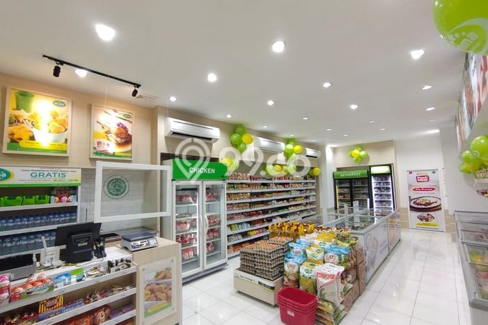 Ruko Paling Dicari LB 176m2 Dijual di Ciracas Ruko Paling Dicari LB 176m2 Dijual di Ciracas