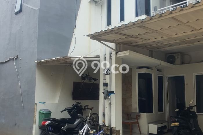 Jual Rumah Favorit Siap Huni LB 120m2 di Ciracas, Jakarta Timur Jual Rumah Favorit Siap Huni LB 120m2 di Ciracas, Jakarta Timur