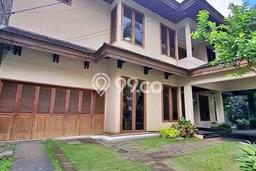 Hunian Eksklusif Siap Huni LT 530m2 di Kebayoran Baru, Jakarta Selatan Hunian Eksklusif Siap Huni LT 530m2 di Kebayoran Baru, Jakarta Selatan