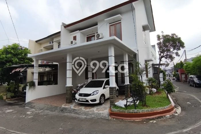 Disewakan! Rumah 4 Kamar Tidur &
4 Kamar Mandi di Jatimakmur, Bekasi Disewakan! Rumah 4 Kamar Tidur &
4 Kamar Mandi di Jatimakmur, Bekasi