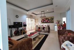 For Sale! Luxury House LT 180m2 Desain Modern di Pantai Indah Kapuk For Sale! Luxury House LT 180m2 Desain Modern di Pantai Indah Kapuk