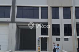 LOKASI PREMIUM! Gudang Area Bisnis di , Luas 250m2m², Siap Operasional LOKASI PREMIUM! Gudang Area Bisnis di , Luas 250m2m², Siap Operasional