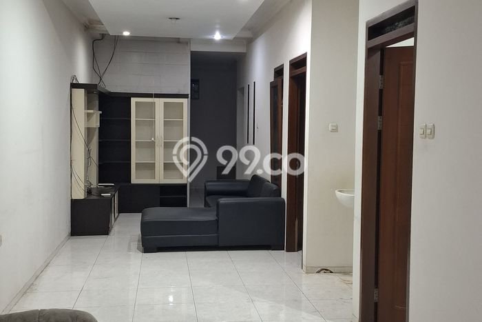 Rumah Luas Asri 3 KT Siap Pakai di Taman Holis Indah Bandung Rumah Luas Asri 3 KT Siap Pakai di Taman Holis Indah Bandung