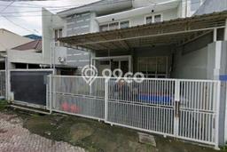Rumah Siap Huni lokasi , Surabaya, Luas 165m2m² Bangunan 200m2m² Rumah Siap Huni lokasi , Surabaya, Luas 165m2m² Bangunan 200m2m²