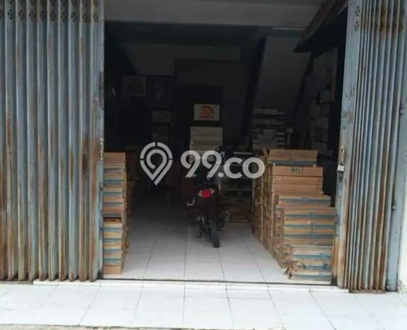 Ruko Dijual di Surabaya LT 67m2 & LB 134m2 Lokasi Terbaik! Ruko Dijual di Surabaya LT 67m2 & LB 134m2 Lokasi Terbaik!