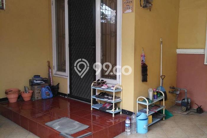 Rumah Modern 3 KT di Sutorejo Surabaya Rumah Modern 3 KT di Sutorejo Surabaya