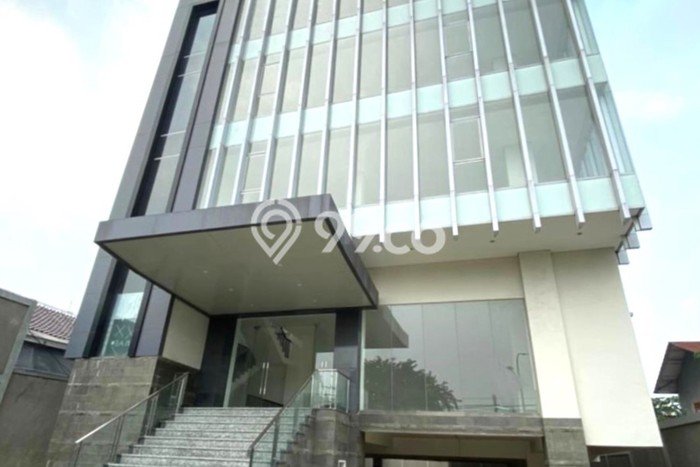 Kantor Dijual Lokasi Emas di Matraman Luas 2107m2 Kantor Dijual Lokasi Emas di Matraman Luas 2107m2