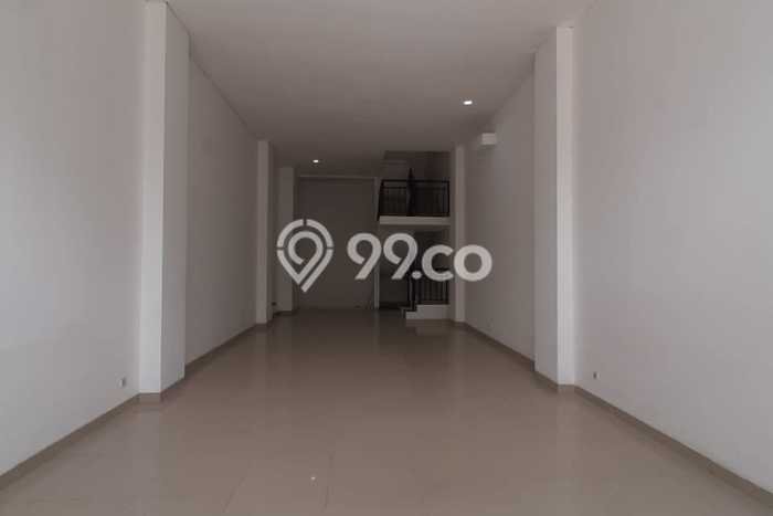 Ruko Dijual di Jakarta Timur LT 136m2 & LB 338m2 Lokasi Terbaik! Ruko Dijual di Jakarta Timur LT 136m2 & LB 338m2 Lokasi Terbaik!