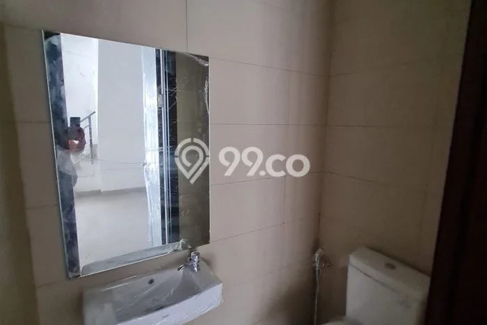 Rumah Kontrakan Jakarta Utara LT 45m2 LB 62m2 Kawasan Pantai Indah Kapuk 2 Rumah Kontrakan Jakarta Utara LT 45m2 LB 62m2 Kawasan Pantai Indah Kapuk 2