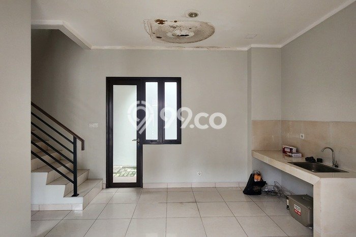 LOKASI STRATEGIS! Rumah kawasan Bekasi Barat, Dekat Tol, 3 KM, LT 84m² Bangunan 97m² LOKASI STRATEGIS! Rumah kawasan Bekasi Barat, Dekat Tol, 3 KM, LT 84m² Bangunan 97m²
