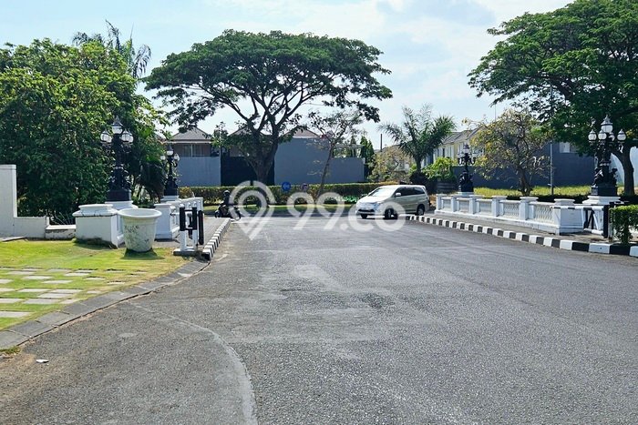 Dijual Ruko Area Komersial di Lakarsantri, Luas 110m2m², Jalan Raya Dijual Ruko Area Komersial di Lakarsantri, Luas 110m2m², Jalan Raya