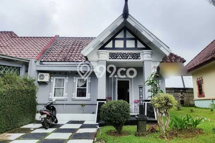 Rumah Sederhana Dijual di Cipanas 2 Kamar dengan LT 148m2 Rumah Sederhana Dijual di Cipanas 2 Kamar dengan LT 148m2