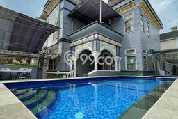For Sale Rumah 5 Kamar Lokasi Ideal Nyaman dan Strategis di Cipanas For Sale Rumah 5 Kamar Lokasi Ideal Nyaman dan Strategis di Cipanas
