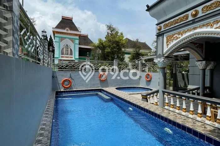 For Sale Rumah 5 Kamar Lokasi Strategis Nyaman dan Strategis di Cipanas For Sale Rumah 5 Kamar Lokasi Strategis Nyaman dan Strategis di Cipanas