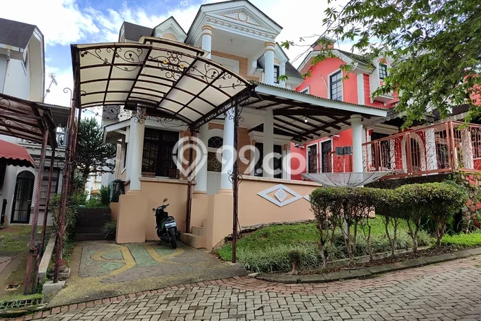 Vila Strategis di Cipanas, Luas 158m2m², Dekat ke berbagai fasilitas Vila Strategis di Cipanas, Luas 158m2m², Dekat ke berbagai fasilitas