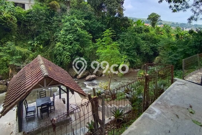 Vila Kawasan Cipanas, Area 0m², Kawasan Asri, Harganya Bersaing Vila Kawasan Cipanas, Area 0m², Kawasan Asri, Harganya Bersaing