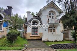 FOR SALE! Vila Kawasan Cipanas, Luas 125m2m², Lokasi Premium FOR SALE! Vila Kawasan Cipanas, Luas 125m2m², Lokasi Premium
