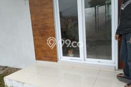 Rumah Strategis dengan Luas Tanah 75m2m² dan Luas Bangunan 65m2m² di Area Bojongsoang, Bandung Rumah Strategis dengan Luas Tanah 75m2m² dan Luas Bangunan 65m2m² di Area Bojongsoang, Bandung