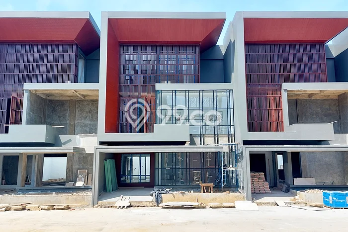 For Sale Rumah Elit Exclusive di Medan Polonia, Medan For Sale Rumah Elit Exclusive di Medan Polonia, Medan