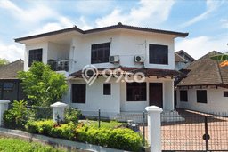 Rumah Modern Minimalis 5 Kamar Siap Huni di Medan Baru Rumah Modern Minimalis 5 Kamar Siap Huni di Medan Baru