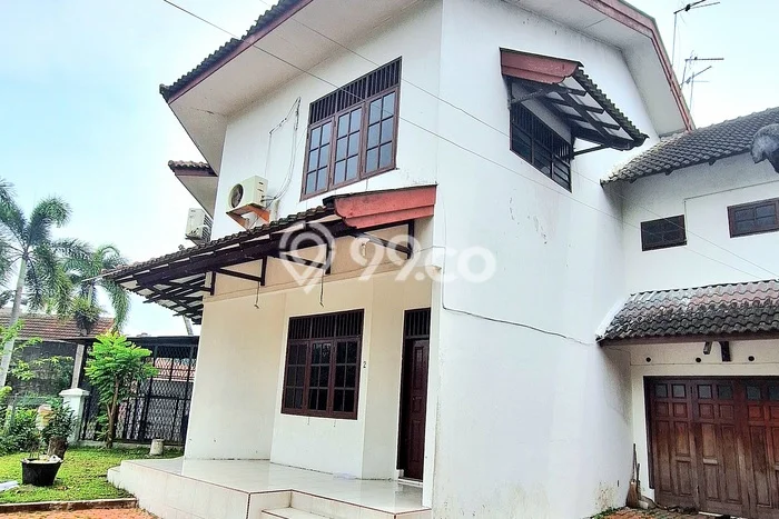 Rumah Modern Minimalis 5 Kamar Siap Huni di Medan Baru Rumah Modern Minimalis 5 Kamar Siap Huni di Medan Baru