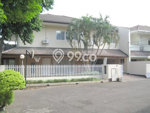Hunian Minimalis Disewakan di Cipete Jakarta Selatan 4 KT & 4 KM Hunian Minimalis Disewakan di Cipete Jakarta Selatan 4 KT & 4 KM