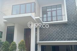 Hunian Minimalis Disewakan di Kemang Jakarta Selatan 4 KT & 4 KM Hunian Minimalis Disewakan di Kemang Jakarta Selatan 4 KT & 4 KM