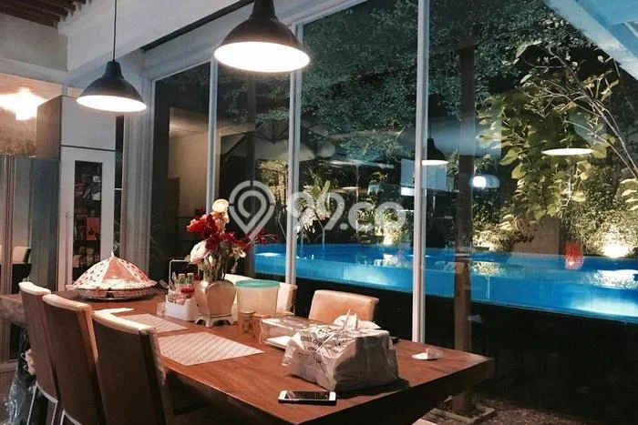Dijual Rumah Elit Exclusive di Pesanggrahan, Jakarta Selatan Dijual Rumah Elit Exclusive di Pesanggrahan, Jakarta Selatan