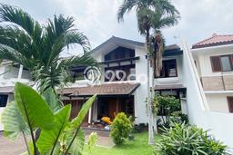 Rumah Mewah LB 300m2 Siap Huni Desain Elegan di Pejaten, Jakarta Selatan Rumah Mewah LB 300m2 Siap Huni Desain Elegan di Pejaten, Jakarta Selatan