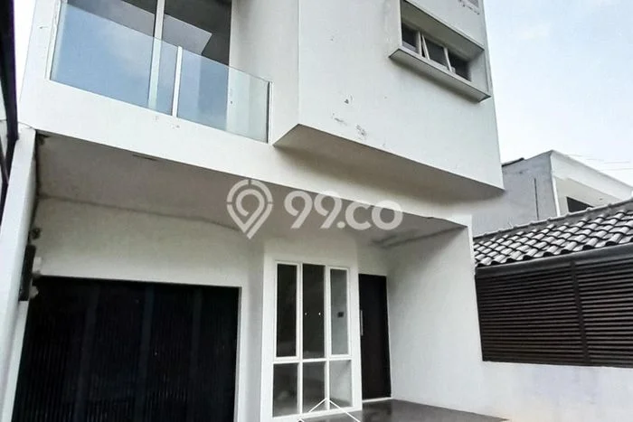 Rumah Luxury Modern Siap Huni di Pondok Indah Jakarta Selatan Rumah Luxury Modern Siap Huni di Pondok Indah Jakarta Selatan