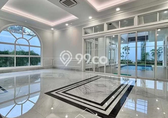 Rumah Eksklusif Siap Huni LT 879m2 di Menteng, Jakarta Pusat Rumah Eksklusif Siap Huni LT 879m2 di Menteng, Jakarta Pusat