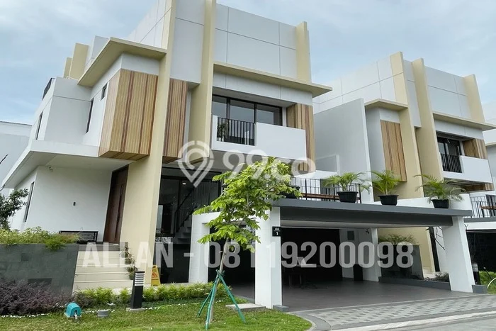Dijual Rumah Mewah Megah Dengan View Eksklusif di Gading Serpong, Tangerang Dijual Rumah Mewah Megah Dengan View Eksklusif di Gading Serpong, Tangerang