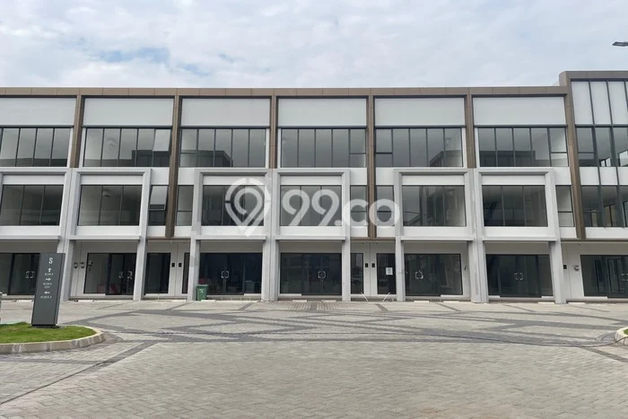 Unit Ruko Disewakan di Gading Serpong di Area Ramai & Strategis Unit Ruko Disewakan di Gading Serpong di Area Ramai & Strategis