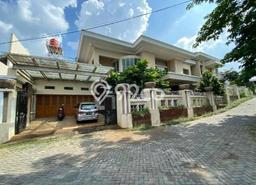 Hot Offer Hunian Mewah Ideal dan Luas di Ngaliyan, Semarang Hot Offer Hunian Mewah Ideal dan Luas di Ngaliyan, Semarang