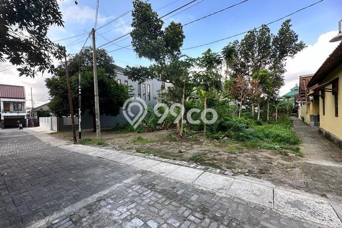 Tanah di Sleman, Sleman Luas 353m2 Dijual Segera Tanah di Sleman, Sleman Luas 353m2 Dijual Segera